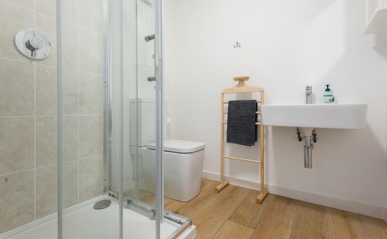 The Cliffside Loft - Distinctly Modern 3 Bdr Riverside Home Bath Exterior photo
