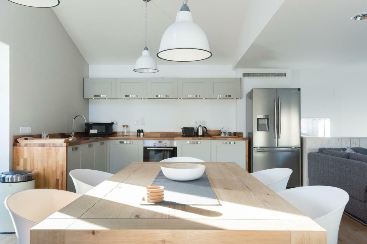 The Cliffside Loft - Distinctly Modern 3 Bdr Riverside Home Bath Exterior photo